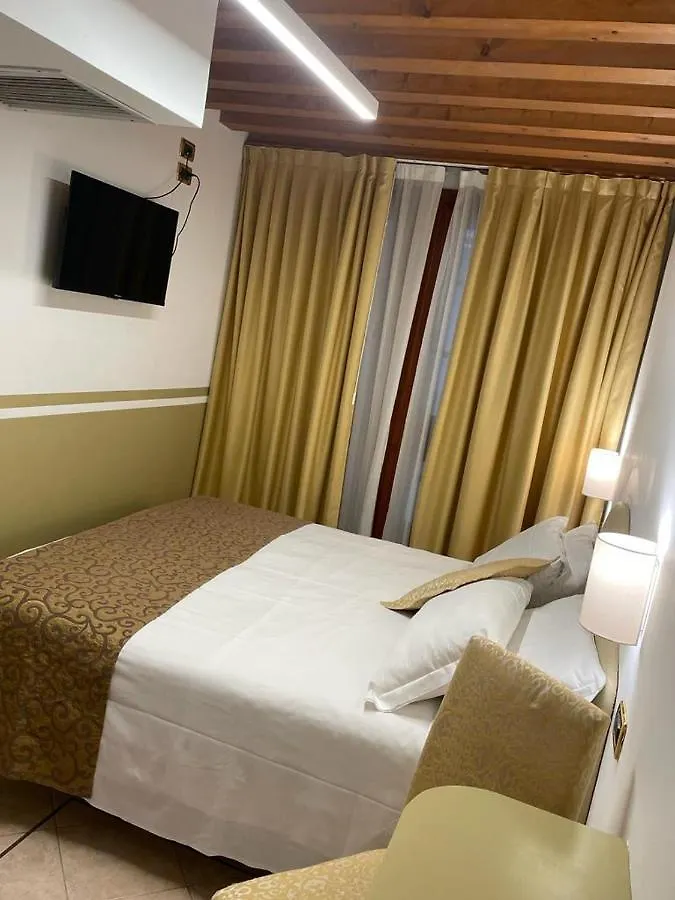 Residenza Favaro Venice