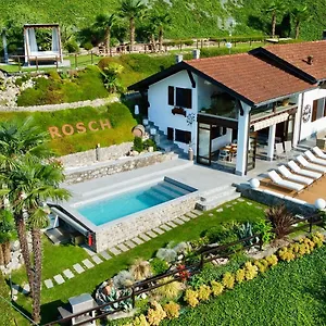 villa-rosch.it-lombardy.com/