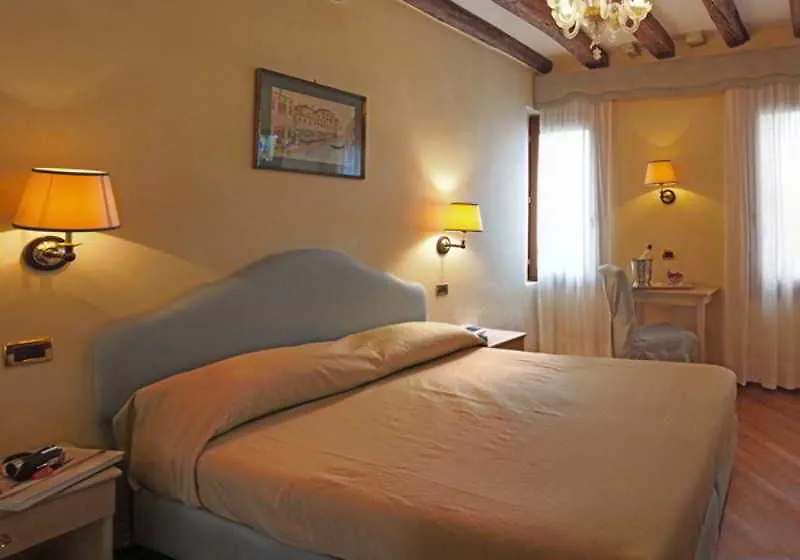 Residenza Favaro Benátky Itálie